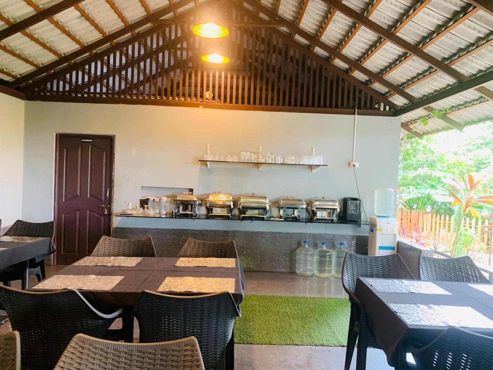 The Mountain Shades Resort Madikeri Extérieur photo