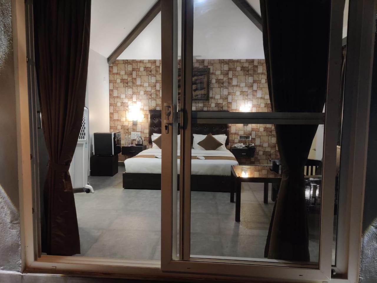 The Mountain Shades Resort Madikeri Extérieur photo