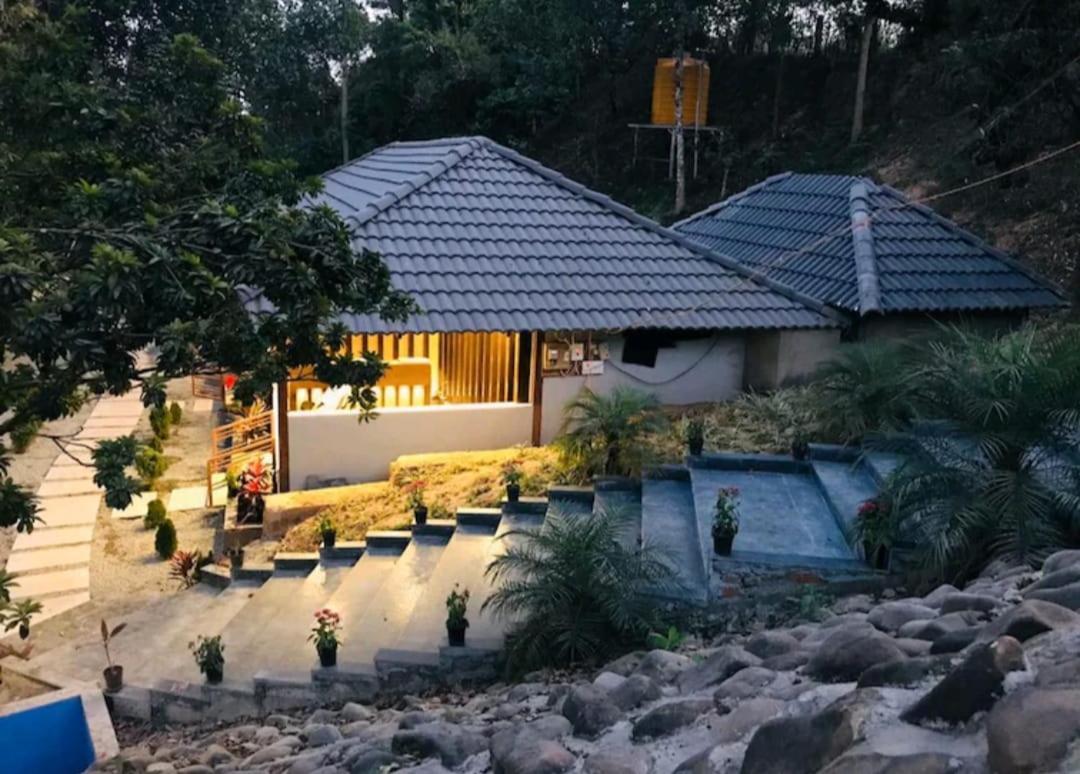 The Mountain Shades Resort Madikeri Extérieur photo