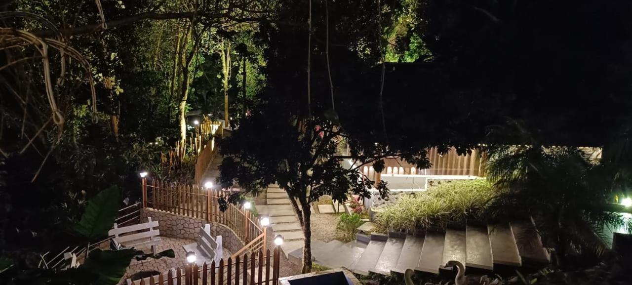 The Mountain Shades Resort Madikeri Extérieur photo