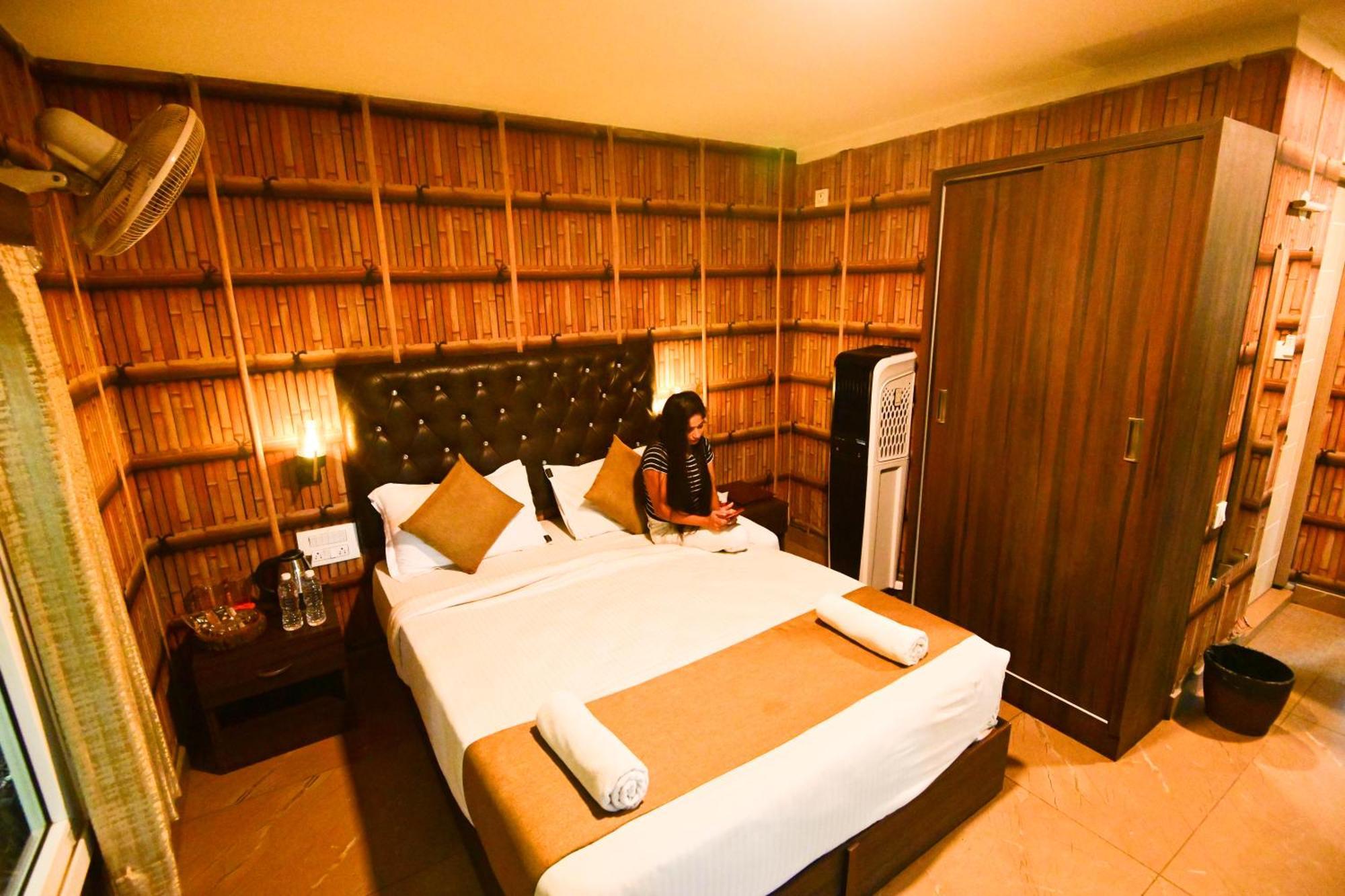 The Mountain Shades Resort Madikeri Extérieur photo