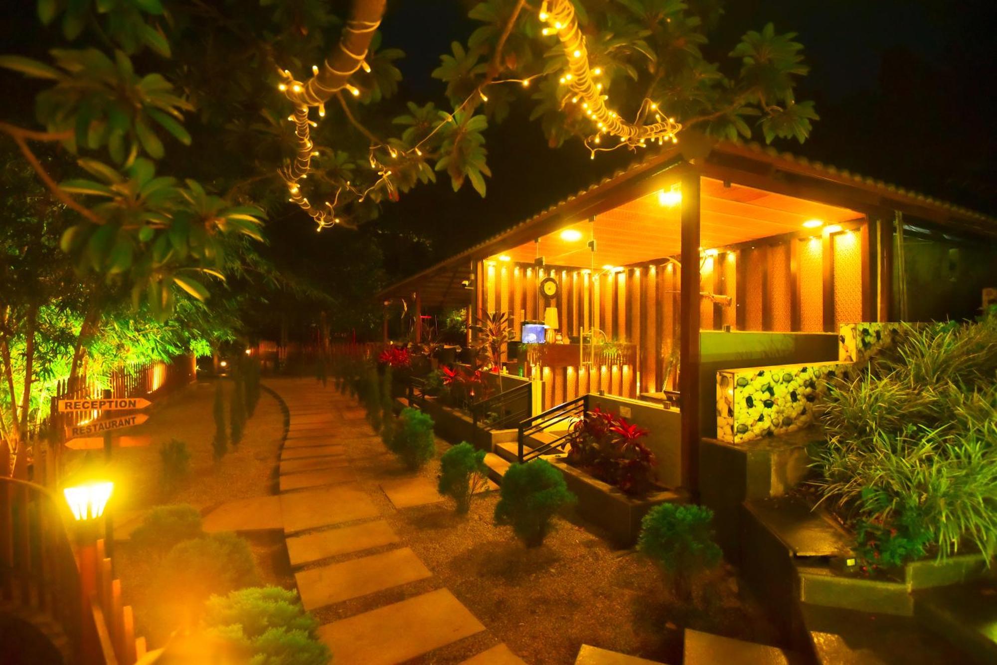 The Mountain Shades Resort Madikeri Extérieur photo
