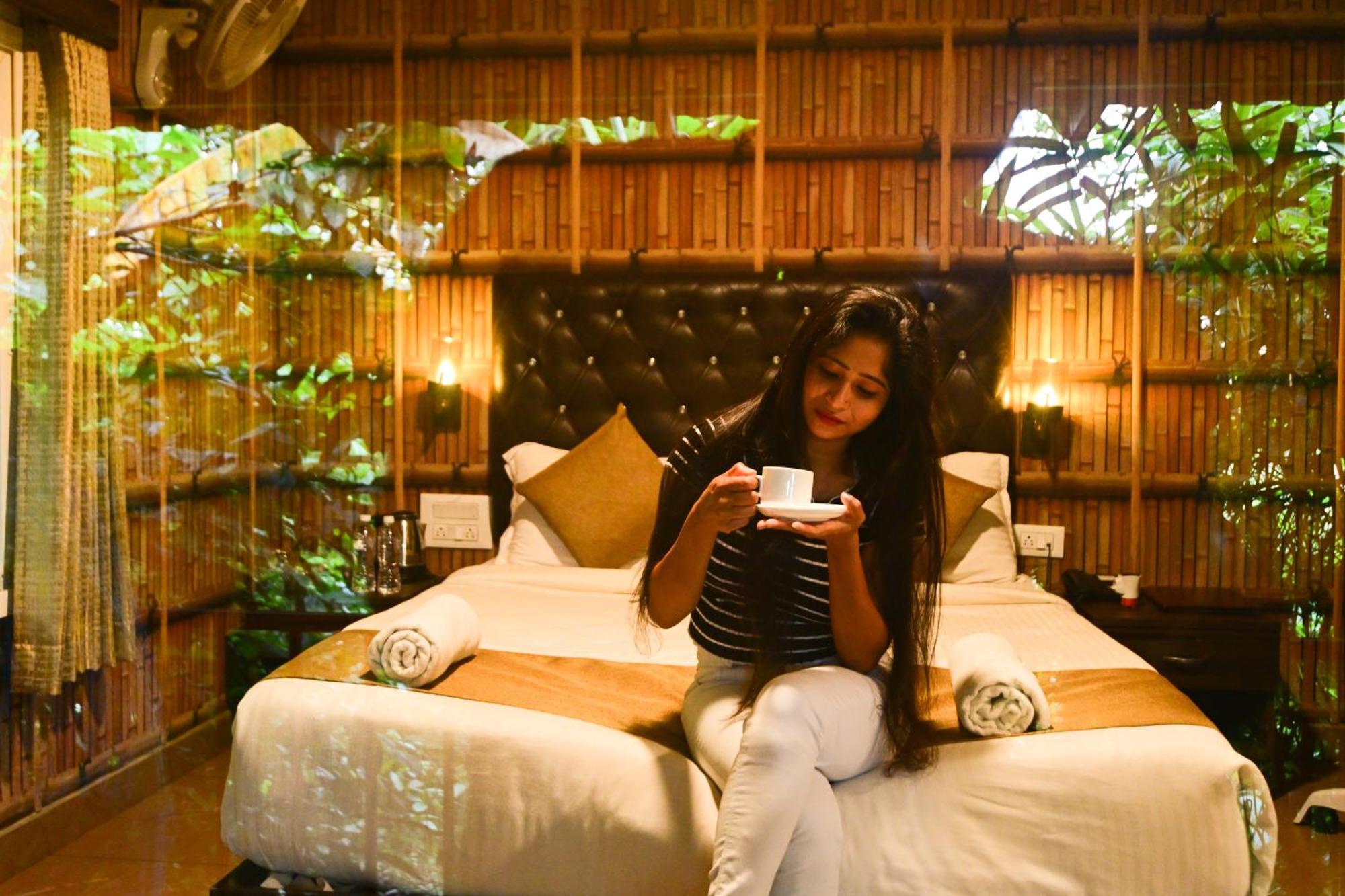 The Mountain Shades Resort Madikeri Extérieur photo