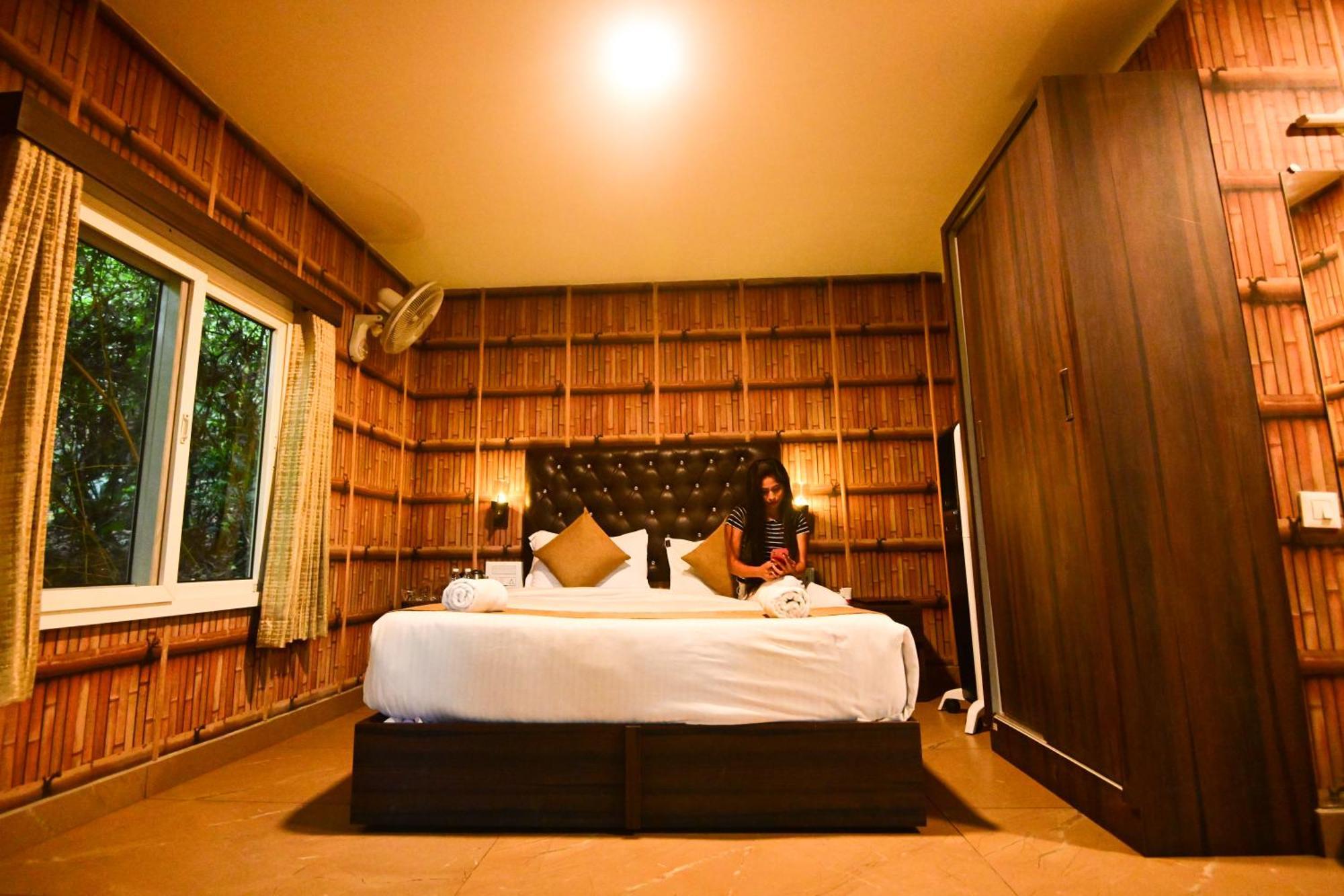 The Mountain Shades Resort Madikeri Extérieur photo